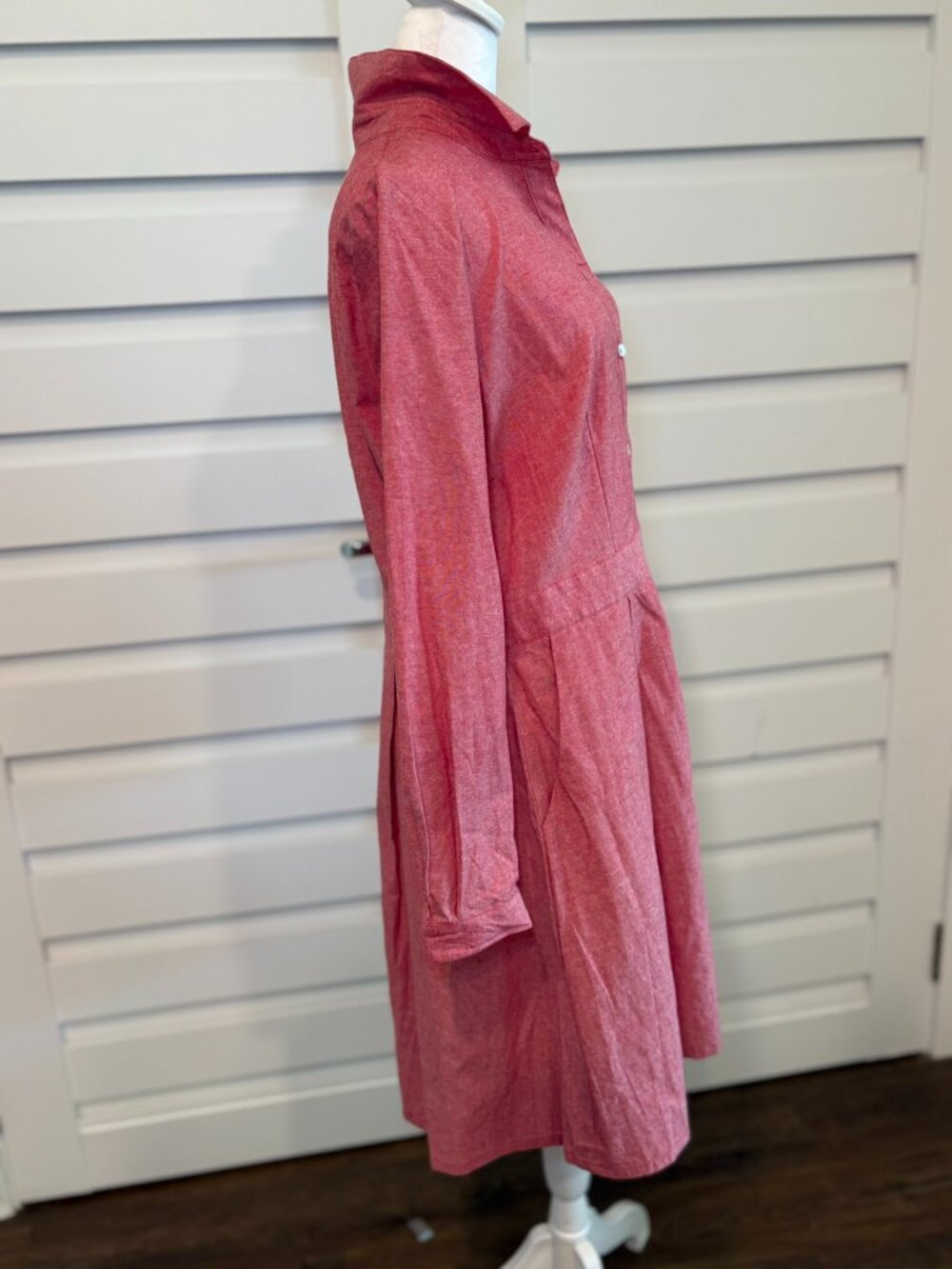 Jeffrey Banks NWT Red Cotton Chambray Button Front Midi Shirt Dress L - Picture 8 of 11